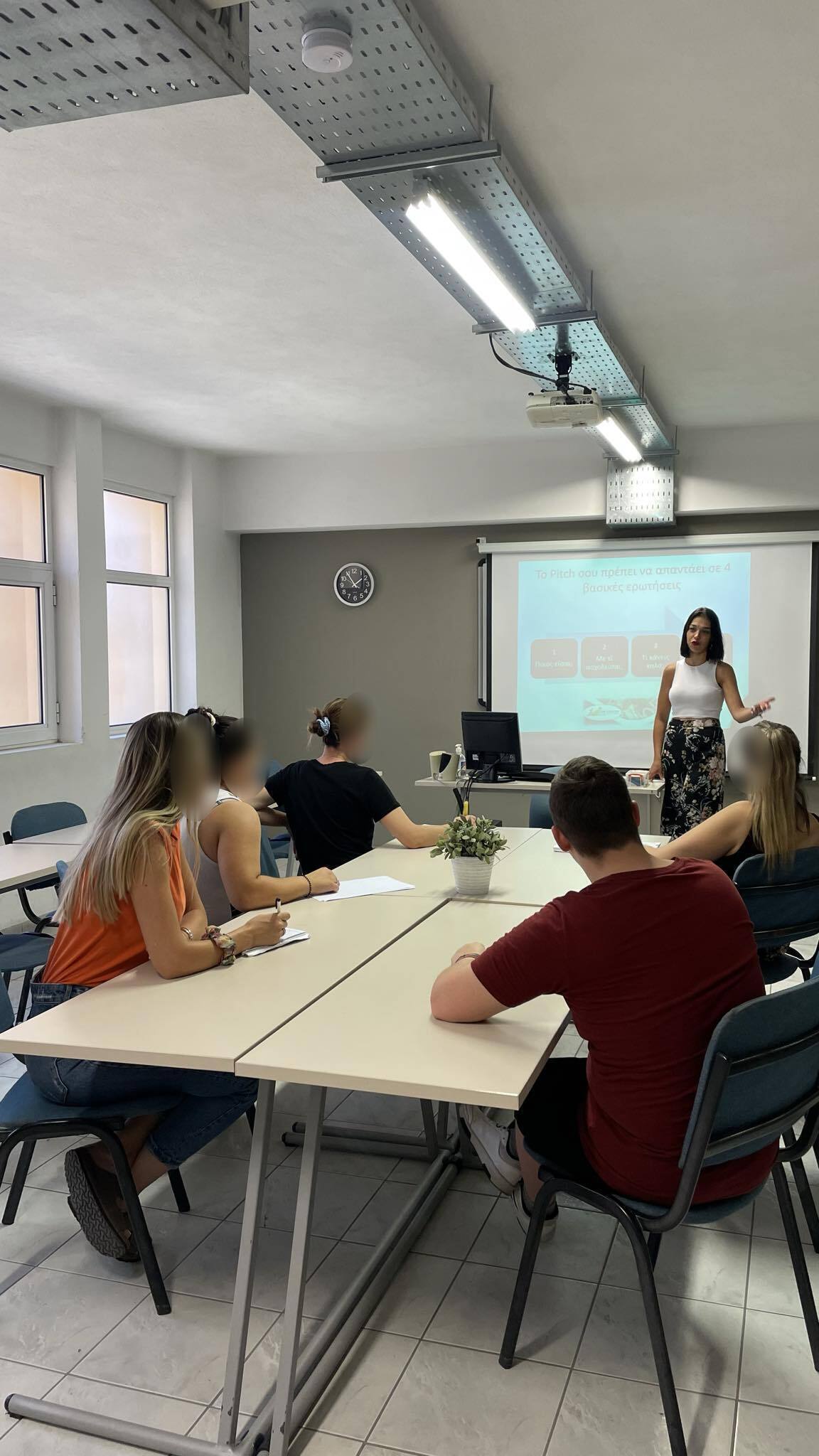 Με επιτυχία στέφθηκε το εργαστήριο του Summer School με τίτλο: “Ανακαλύπτοντας τη Δύναμή σου: Ενίσχυση Αυτοπεποίθησης για την Επιτυχημένη Αναζήτηση Εργασίας”